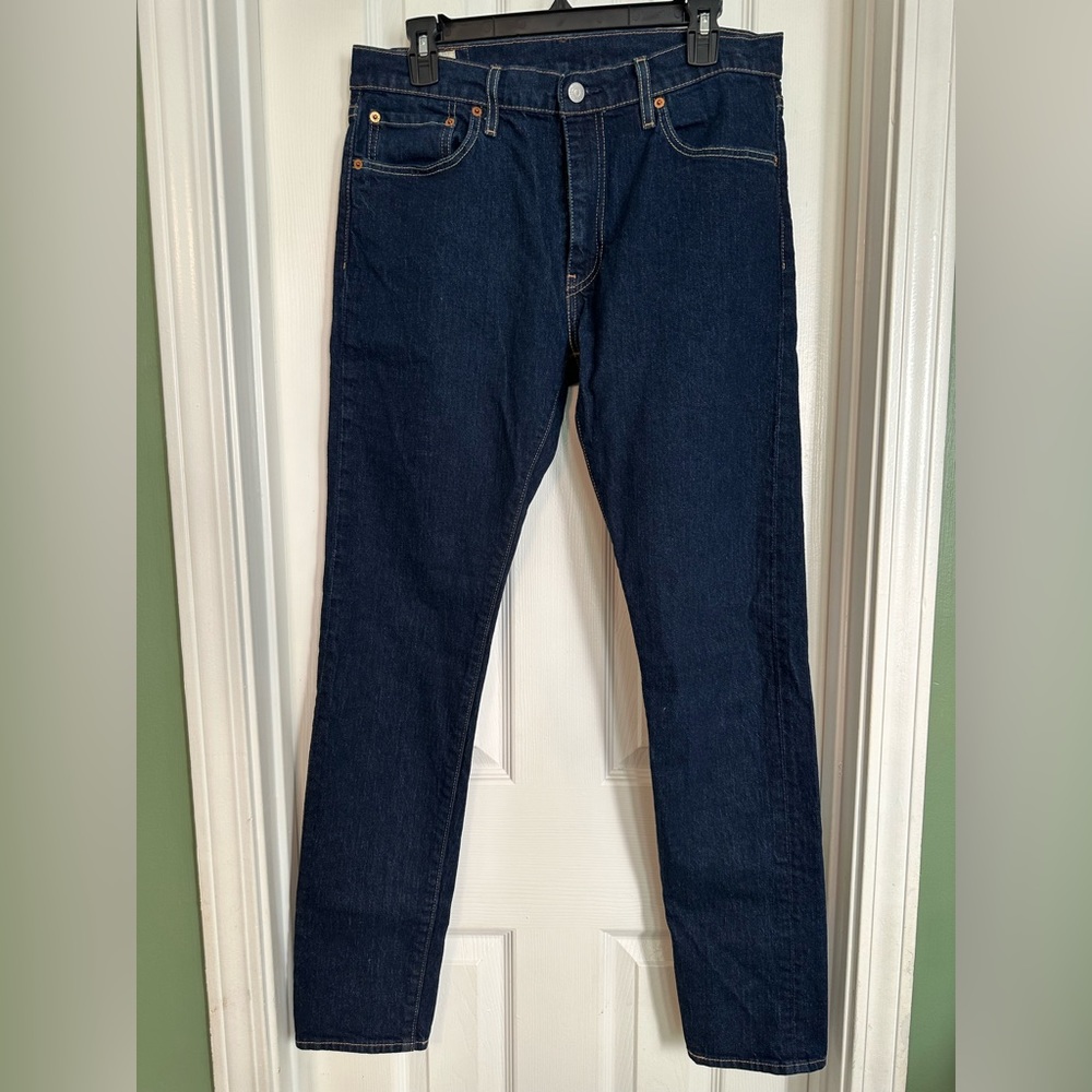 Men's Levis - Picture 3 of 7